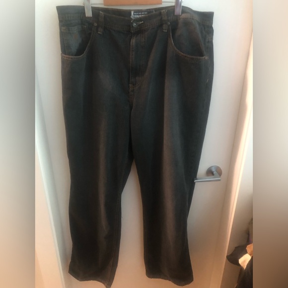 ROCAWEAR 38W X 34L - Picture 4 of 12